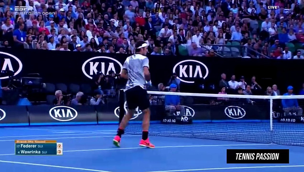Roger Federer 2017 - Top Inside-out Forehand - This is ART