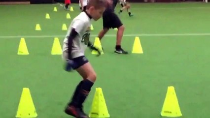 ASPTG STAGE FOOT - REJOIGNEZ-NOUS AU FIVE PERPIGNAN - 27.12.2018 -  https://asptg.footeo.com/  - V1
