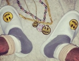 Justin Bieber Shows off Hotel Slippers From Upcoming Clothing Line