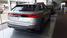 2019 AUDI Q8 Full Review (Interior+Exterior)