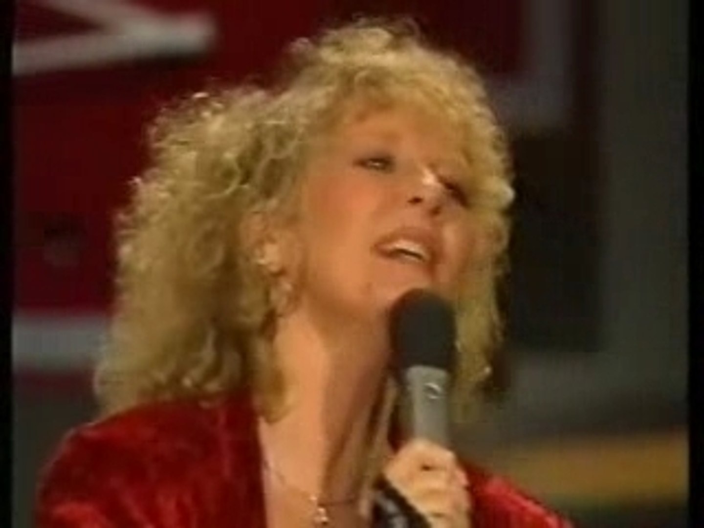 ⁣Petula Clark - This is my song (In English and French)