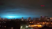 Dha Dış - New York'taki Mavi Işığın Kaynağı Trafo Patlamasıymış