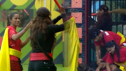 Bigg Boss Kannada Season 6:ಅಕ್ಷತಾಗೆ ಪೊರಕೆಯಲ್ಲಿ ಹೊಡೆದ್ರಾ ರಾಪಿಡ್ ರಶ್ಮಿ.? | FILMIBEAT KANNADA