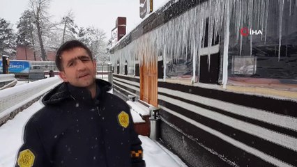 Bin 519 köy yolunun ulaşıma kapandığı Doğu’da eğitime kar tatili