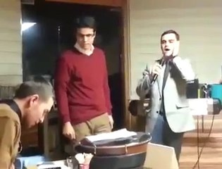 BU EZAN GAVURU MÜSLÜMAN EDER!