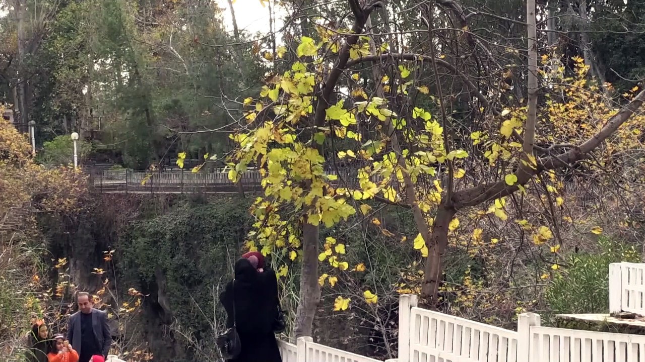 Düden Şelalesi kışın da turistlerin gözdesi - ANTALYA