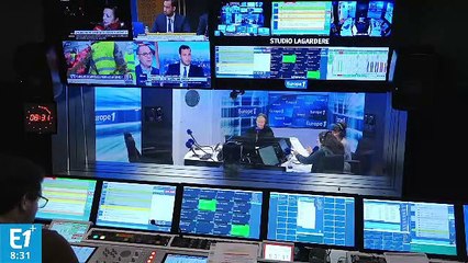 A la Une : après les "gilets jaunes" et les "gyros bleus", "les stylos rouges"