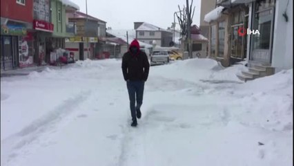 Karlıova'da Kar ve Tipi Etkili Oluyor