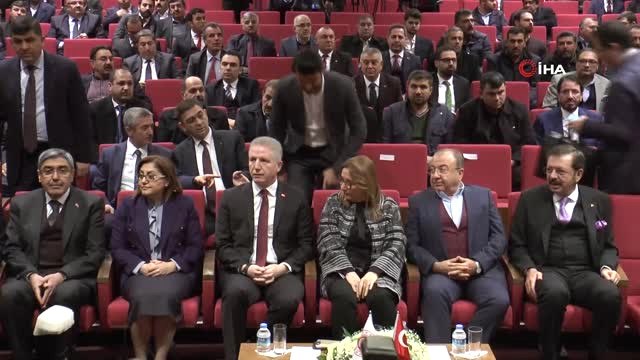 Ticaret Bakanı Pekcan, Eximbank Şube Açılışında Konuştu