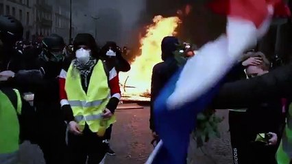 Gilets Jaunes: Ces vidéos qui appellent  à l'insurrection les 31  décembre sur les Champs Elysées pour le nouvel an