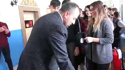 Öğrenciler üşümesin diye bere yaptırdılar - SİVAS