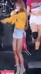 군산출장안마 {카톡mms7788}  ⊀Ö7Ô-7733-9262⊁군산출장마사지'20대'군산출장안마출장안마코스군산출장안마군산출장마사지-황제군산출장마사지-군산콜걸.