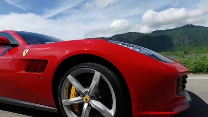 Eine Tour durch Kanada im luxuriösen Ferrari GTC4Lusso T