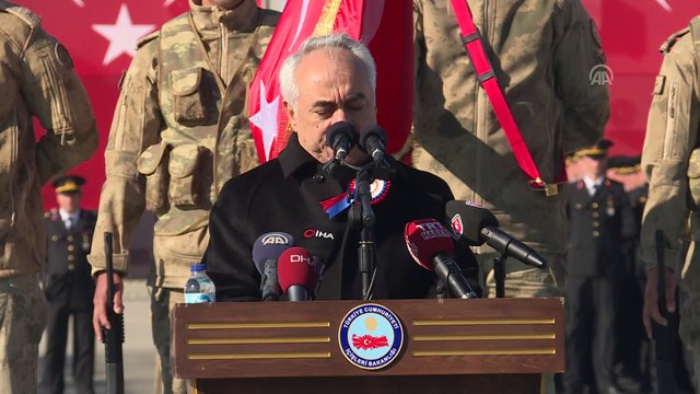 Bin 636 astsubay terörle mücadele kursunu tamamladı (1) - İZMİR