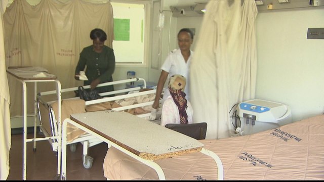 Zimbabwe doctors' strike: patients bare the brunt of protests