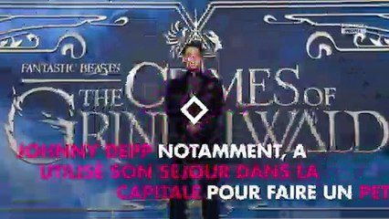 Johnny Depp déguisé en Jack Sparrow : Sa visite surprise aux enfants malades