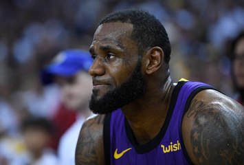 LeBron James May Miss Several Games Due to Groin Injury