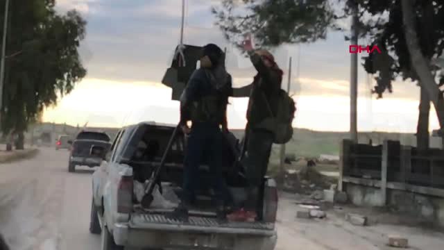 Cerablus'tan Hareket Eden Öso Konvoyu, Münbiç Sınırına Doğru Hareket Ediyor