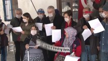 İzmir Taş Ocağını, Beyaz Maske Takarak Protesto Ettiler