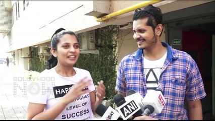 Crazy Female FAN GOES MAD For Ranveer Singh After Watching Simmba