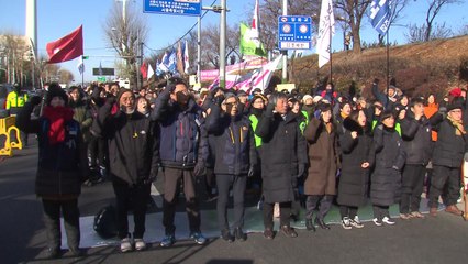 '굴뚝으로 가는 희망버스'...故 김용균 유족 등 9백 명 모여 / YTN