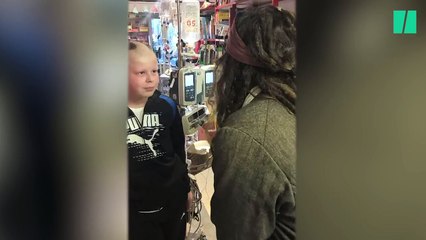 JOHNNY DEPP as JACK SPARROW in French Kids Hospital