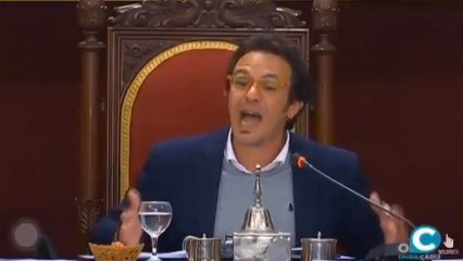 Kichi llama "excremento" a Vox.