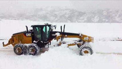 Doğu Anadolu'da ulaşıma kar engeli - ERZİNCAN