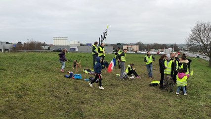 Les gilets jaunes de Lamballe à Saint-René