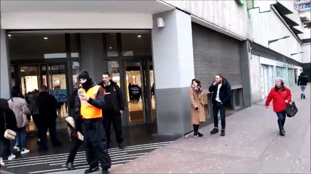 Nancy : le centre commercial Saint Sébastien bouclé face à l'arrivée des gilets jaunes