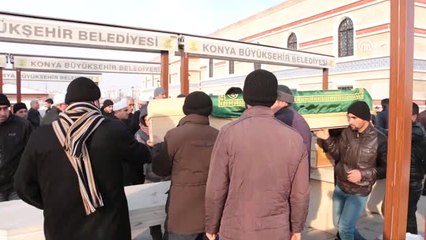 Çatı Katında Çıkan Yangında Hayatını Kaybeden 4 Kardeşin Cenazesi