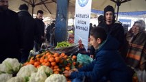 Otizmli çocuklar pazarda sebze ve meyve sattı - KÜTAHYA