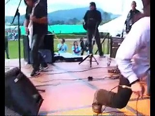 MANTRA BAJO TU PROPIA TUMBA