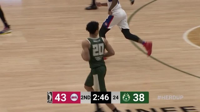 Travis Trice II sinks it from downtown