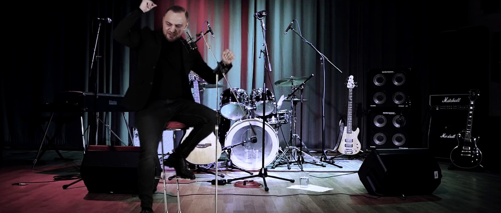 IONUT TRANDAFIR - Zece vieti de-as trai (VIDEO 2019)