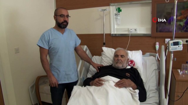 4 yıl önce böbrekleri iflas etmişti... Şimdi kana kana su içiyor