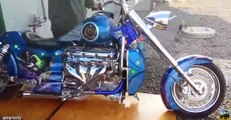 Big V8 Engine Motorcycles Starting Up and Sound -  (1)