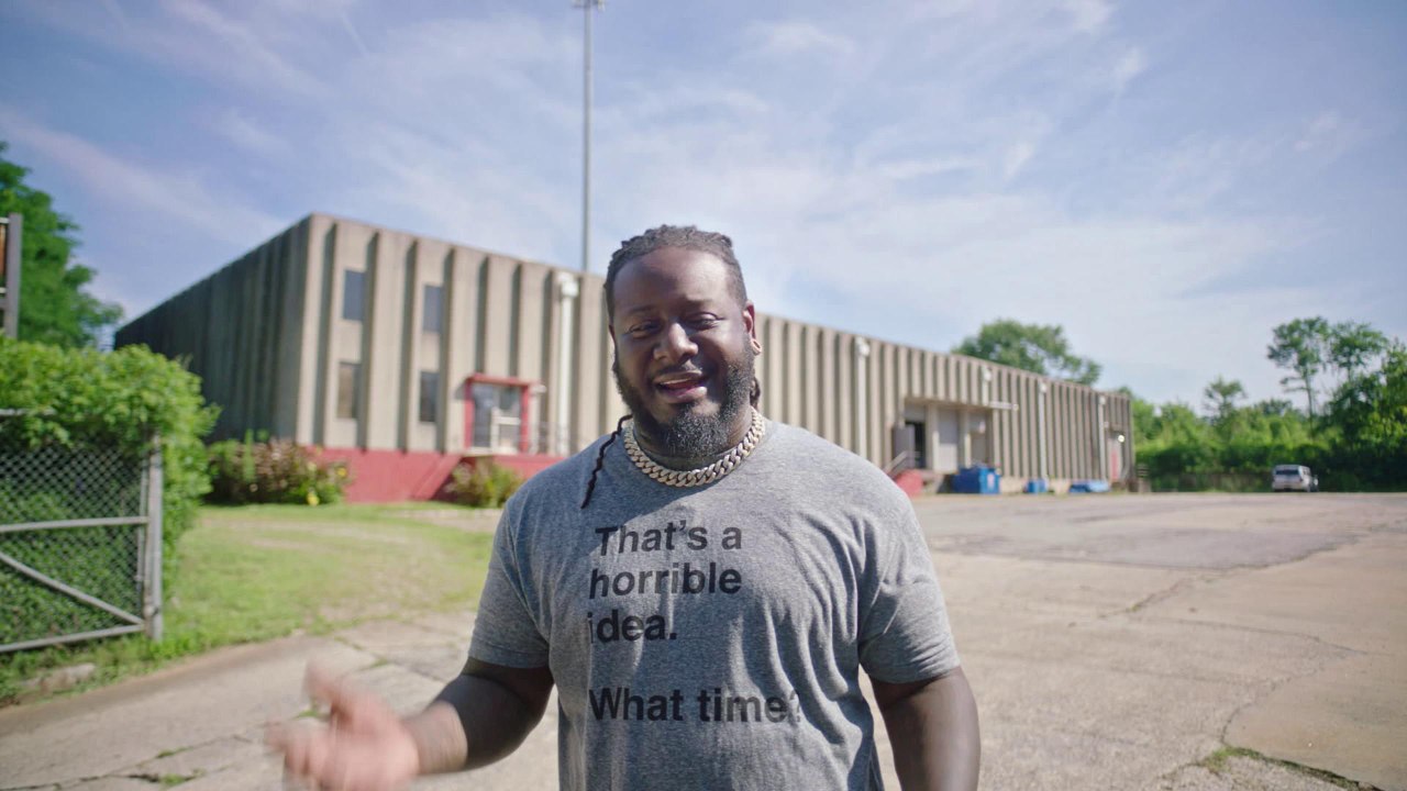 T-Pain's Encounter With A Roach