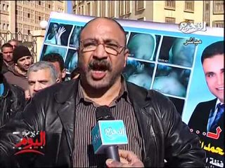 فيديو يكشف رد فعل اهالى المتهمين فى حريق السفارة الاسرائيلية امام المحكمة