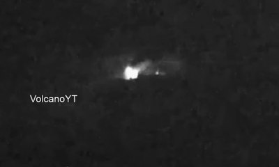 Gunung Agung Bali Kembali Erupsi