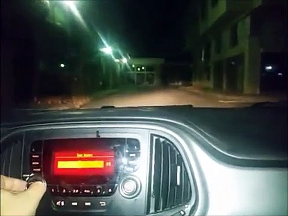 TUTTUGUMUZ İKİ CİCİK TUTTUĞUMUZUN HATTI HESABI YOK  (ÇOK KOMİK FIKRA)