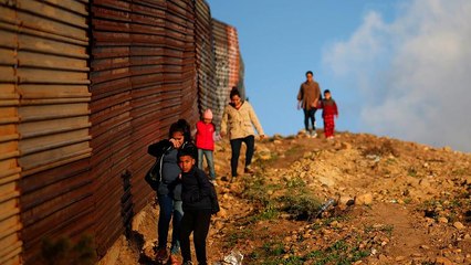 Trump culpa democratas pela morte das crianças na fronteira