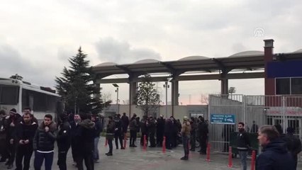 Taraftar Kavgasında 17 Yaşındaki Genç Öldürüldü