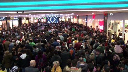 Antalya'da Aleyna Tilki izdihamı