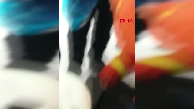 Mardin Yolcu Minibüsü ile Hafif Ticari Araç, Karlı Yolda Çarpıştı: 2 Ölü, 16 Yaralı