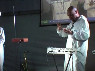 Armados y Sonados (2011)