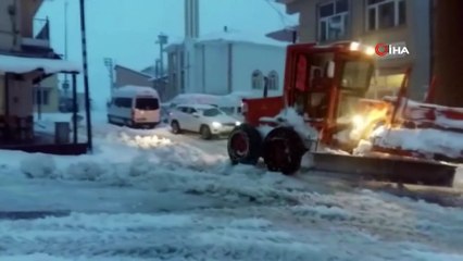 Elazığ ve Tunceli genelinde, Bingöl'de ise 2 ilçede okullara kar tatili