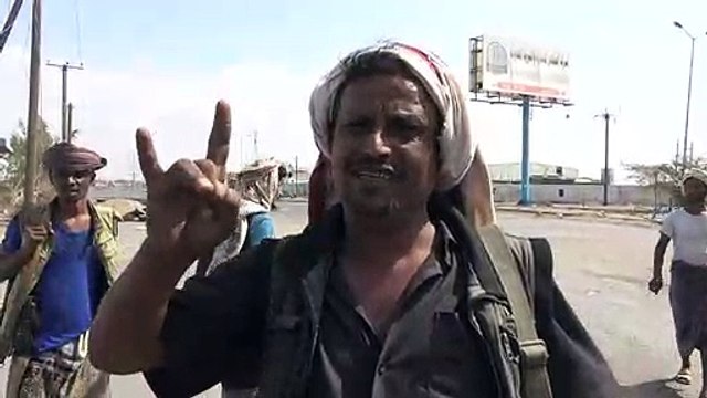 القوات الموالية للحكومة اليمنية تشكك في انسحاب الحوثيين من ميناء الحُديدة