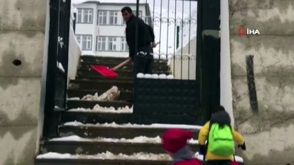 Bingöl’de okullara kar tatili