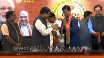 BJD workers join BJP in presence of Dharmendra Pradhan in Bhubaneswar | OneIndia News